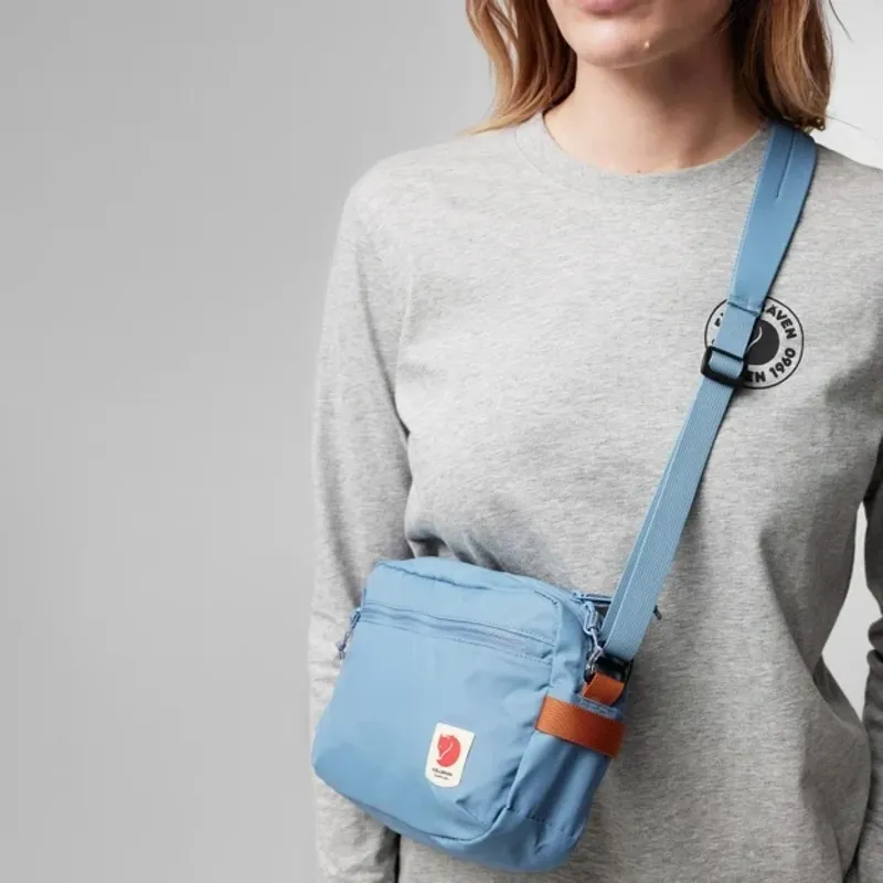 Fjallraven High Coast Crossbody Bag in True Red-3