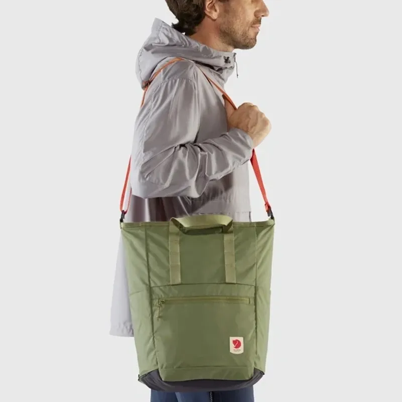 Fjallraven High Coast Totepack in Clay-3