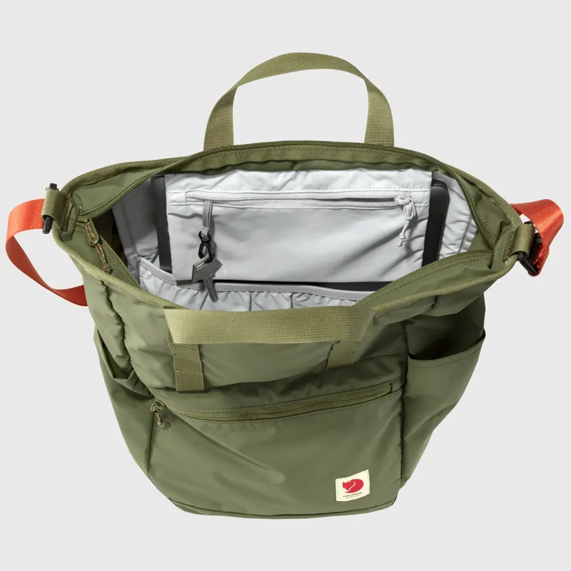 Fjallraven High Coast Totepack in Patina Green-6