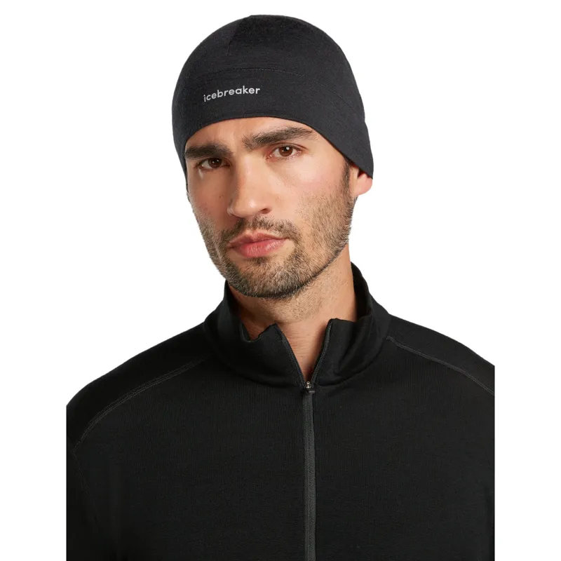 Icebreaker 200 Oasis Beanie in Black-3