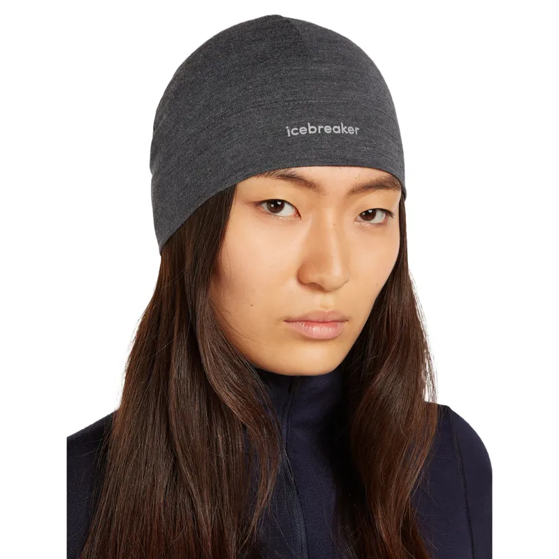 Icebreaker 200 Oasis Beanie in Jet Heather
