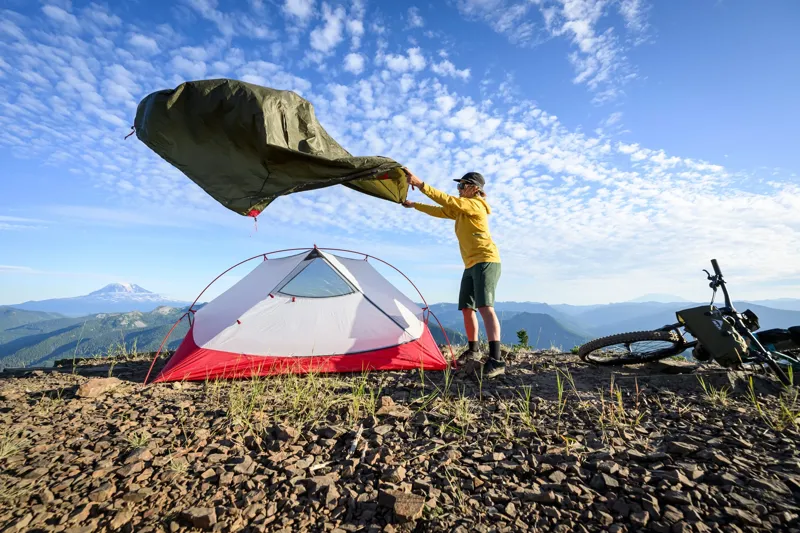 MSR Hubba Hubba Bikepack 1-Person Tent in Green-12