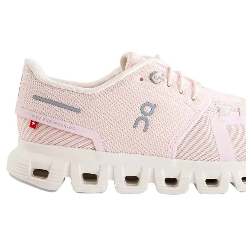 On Women's Cloud 6 Trainers in Salt / Gardenia-4