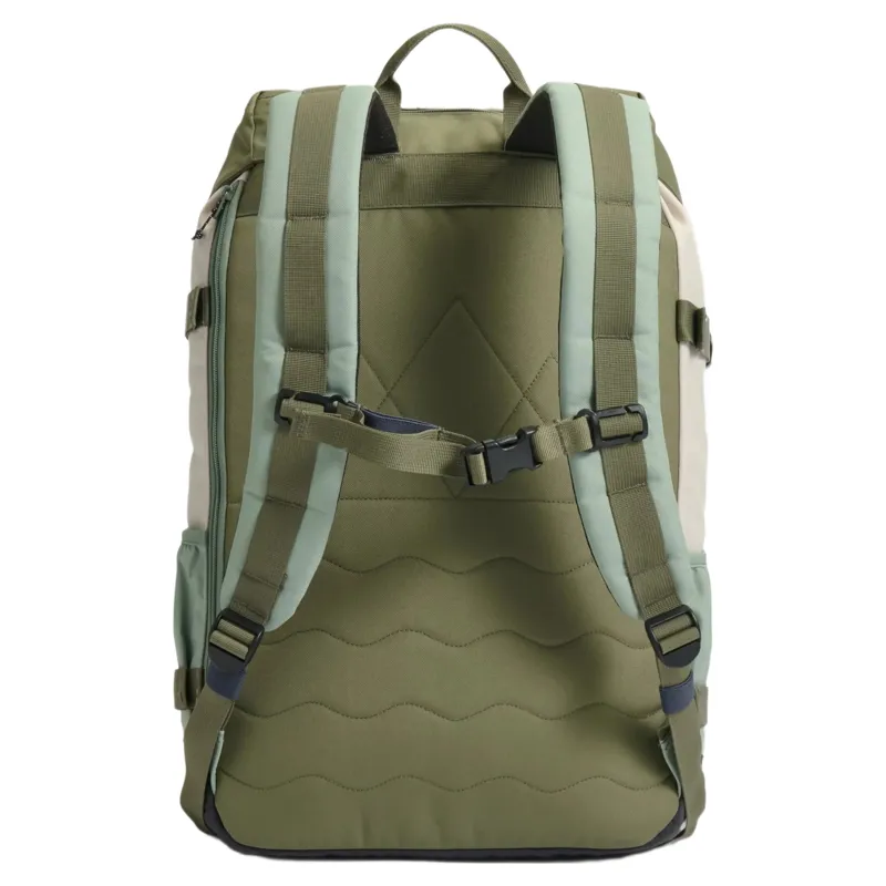 Passenger Boondocker Recycled 26L Backpack 2 in Pistachio / Misty Grey-1