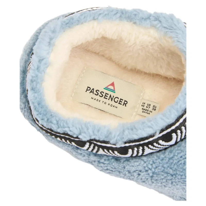 Passenger Ember 2 Sherpa Fleece Slippers in Faded Denim-3