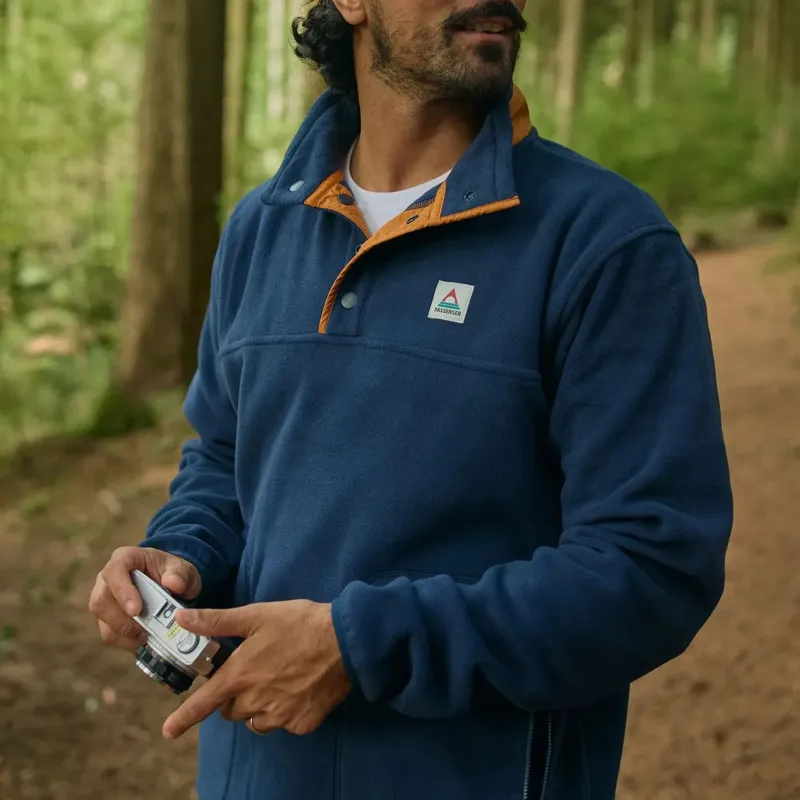 Passenger Men's Dusk Recycled Polartec Fleece in Rich Navy-1