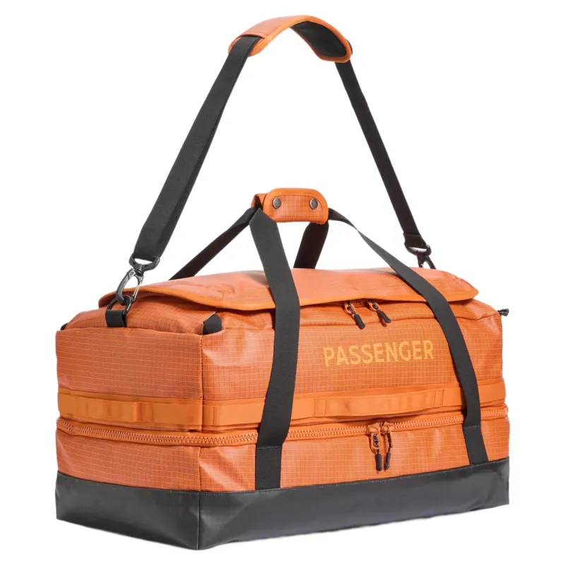 Passenger Roamer Recycled 60L Split Duffel Bag in Sunrise Orange-7