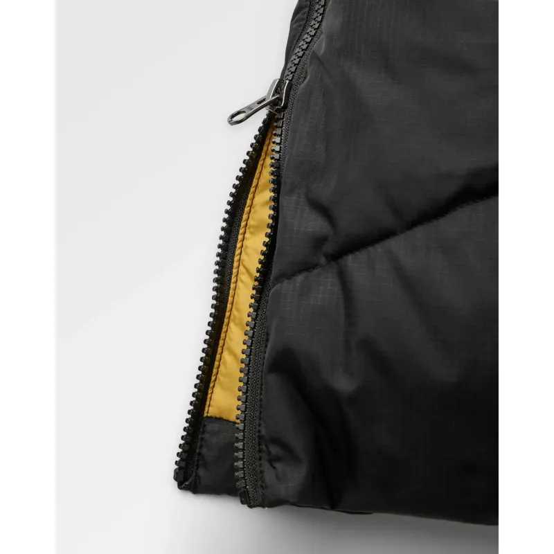 Passenger Womens Tasman Recycled 3.0 Long Insulated Jacket in Black-9