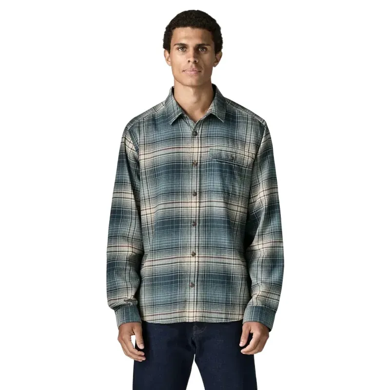 Patagonia Mens L/S LW Fjord Flannel Shirt in Melting Ombre / Summit Blue-1