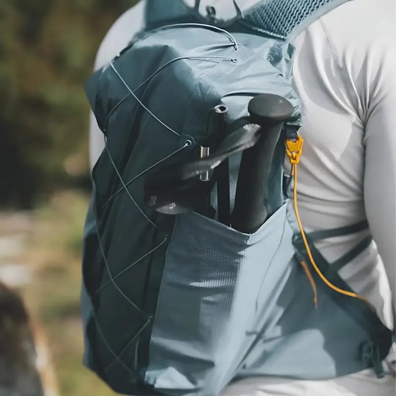 Robens Hawksdale Carbon UL Trekking Poles in Black-6