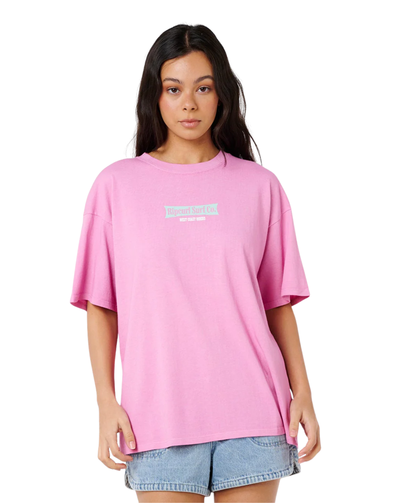 Rip Curl Womens West Coast Heritage Tee in Fuchsia