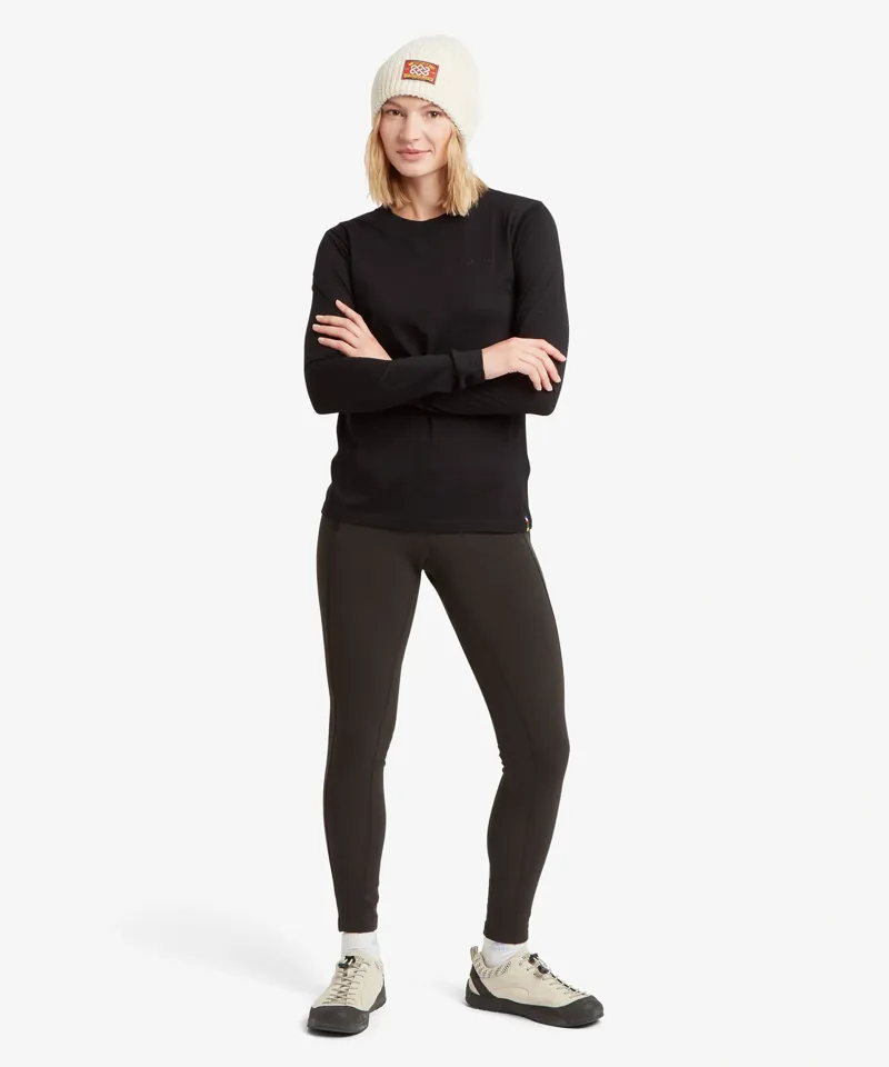 Sherpa Adventure Gear Womens Nanda Merino Long Sleeve T-Shirt in Black-2