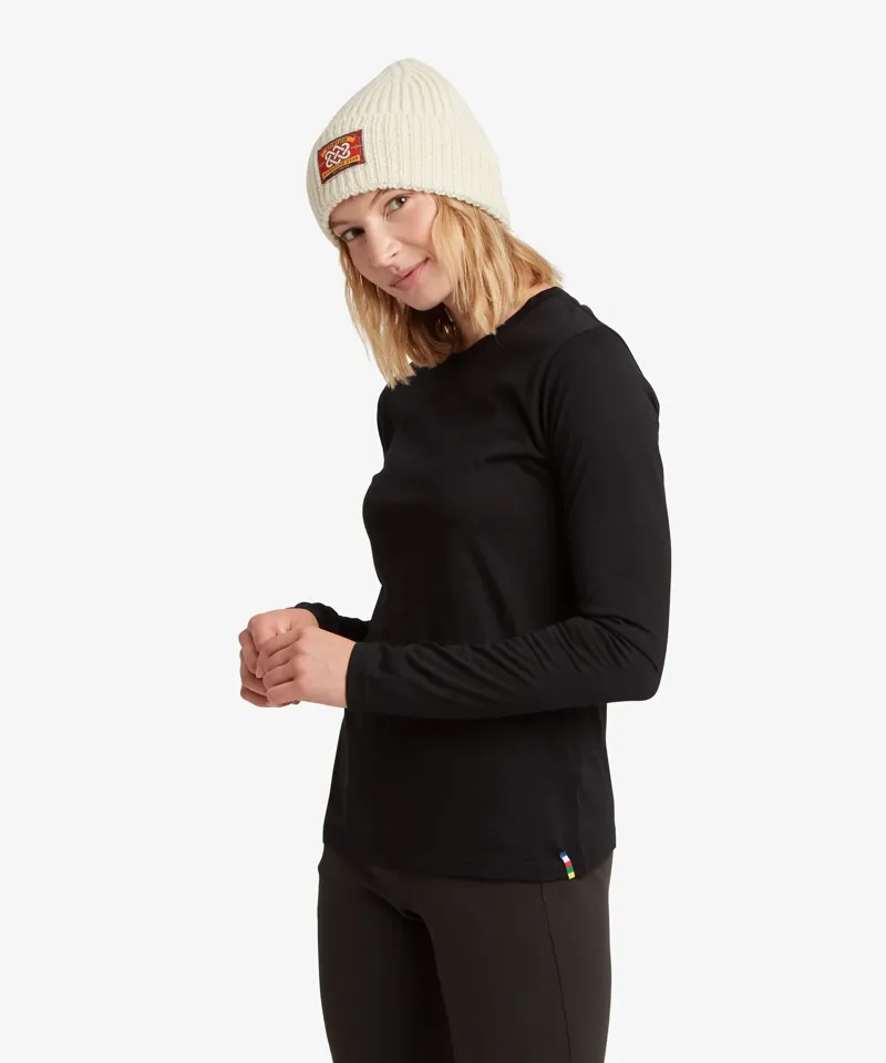Sherpa Adventure Gear Womens Nanda Merino Long Sleeve T-Shirt in Black-3
