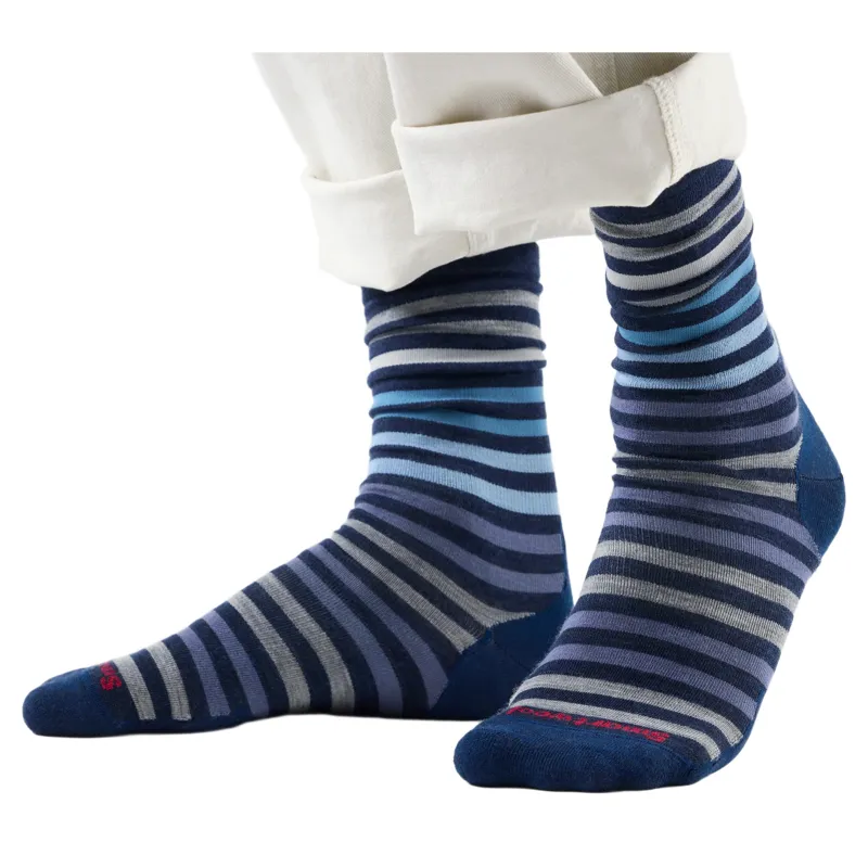 Smartwool Everyday Spruce Street Crew Socks in Deep Navy / Nightfall-1