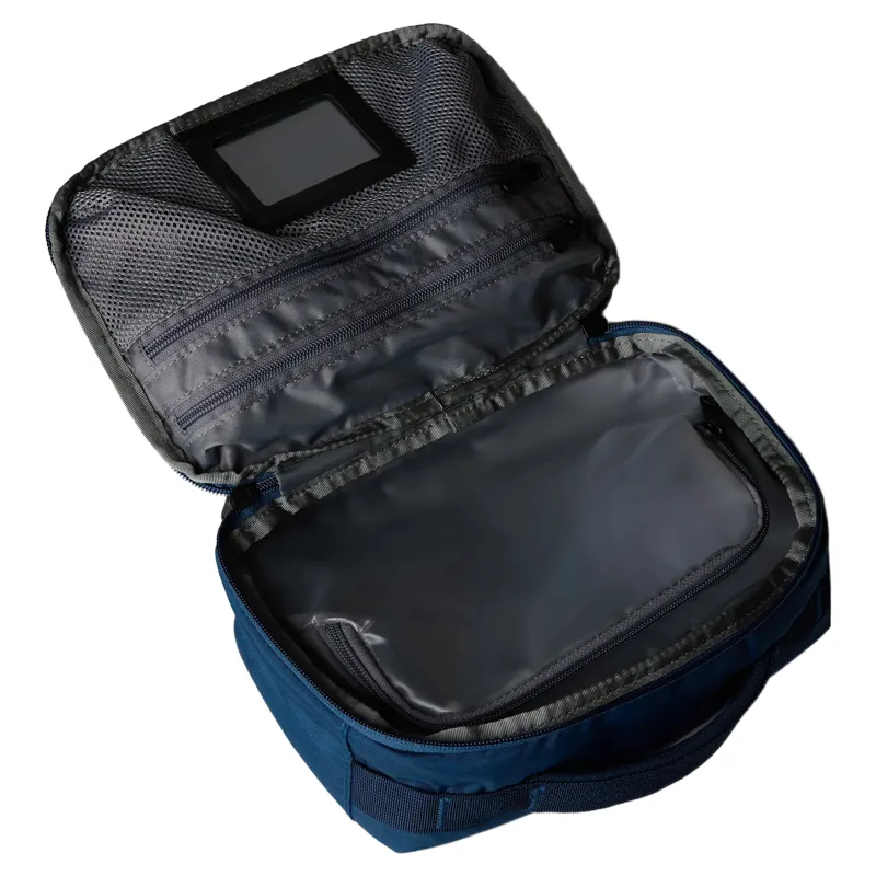 The North Face Base Camp Voyager Toiletry Kit in Shady Blue / Navy-2
