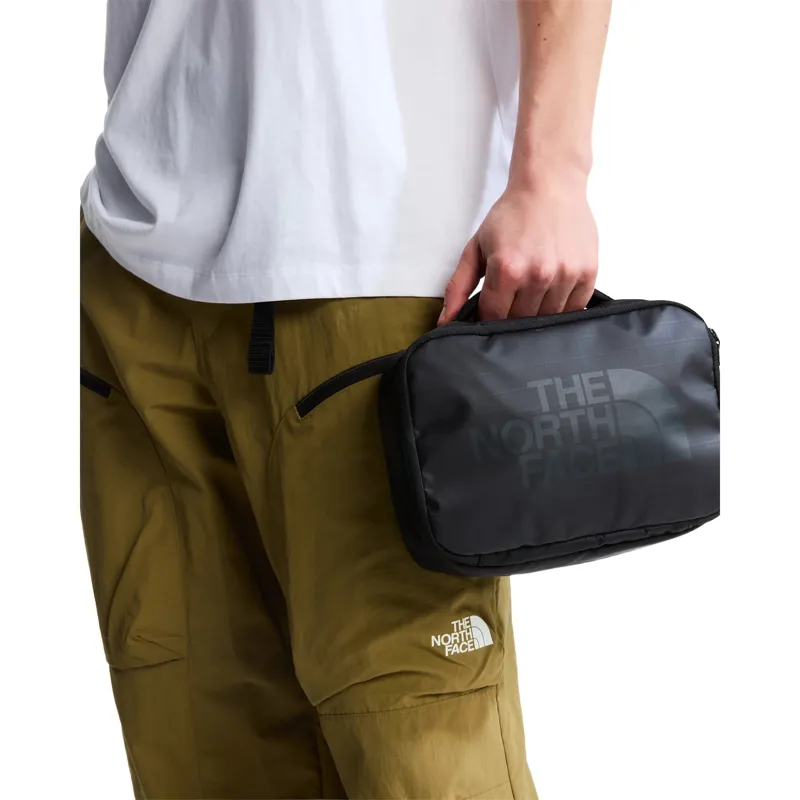 The North Face Base Camp Voyager Toiletry Kit in TNF Black / Grey-3