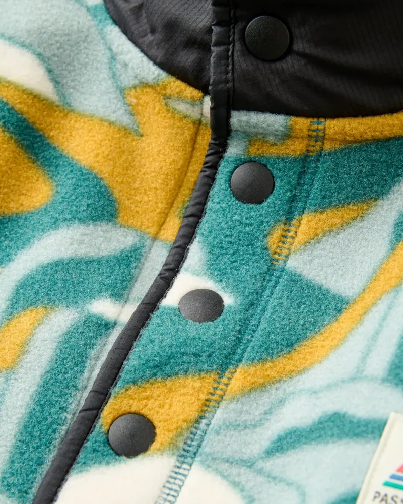 Passenger Mens Dusk Recycled Polartec Fleece in Slower Rhythms Deep Ocean-1