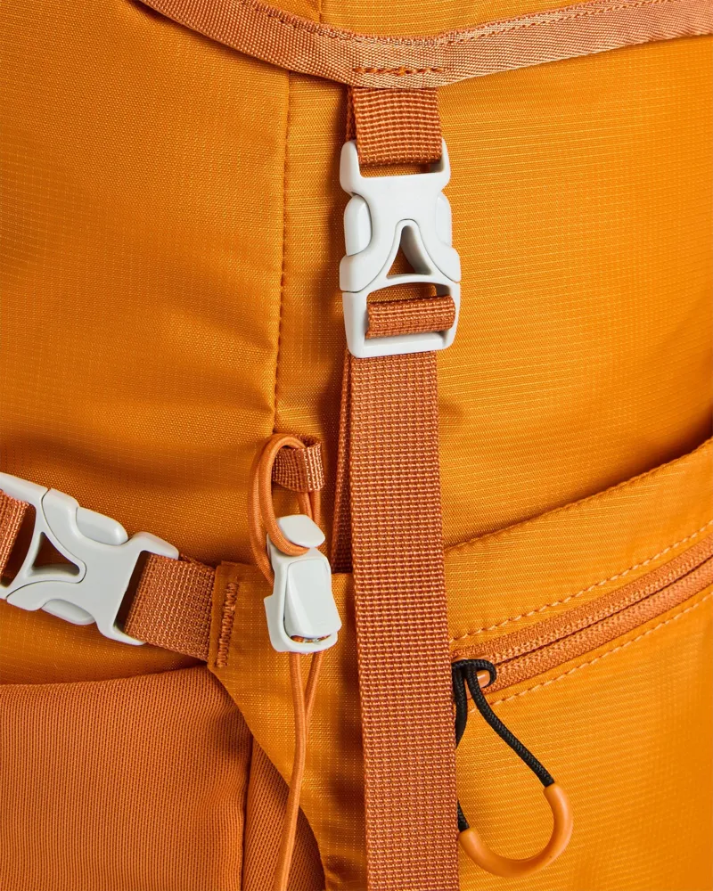 Passenger Trailscape Recycled 30L Backpack in Sunrise Orange-7