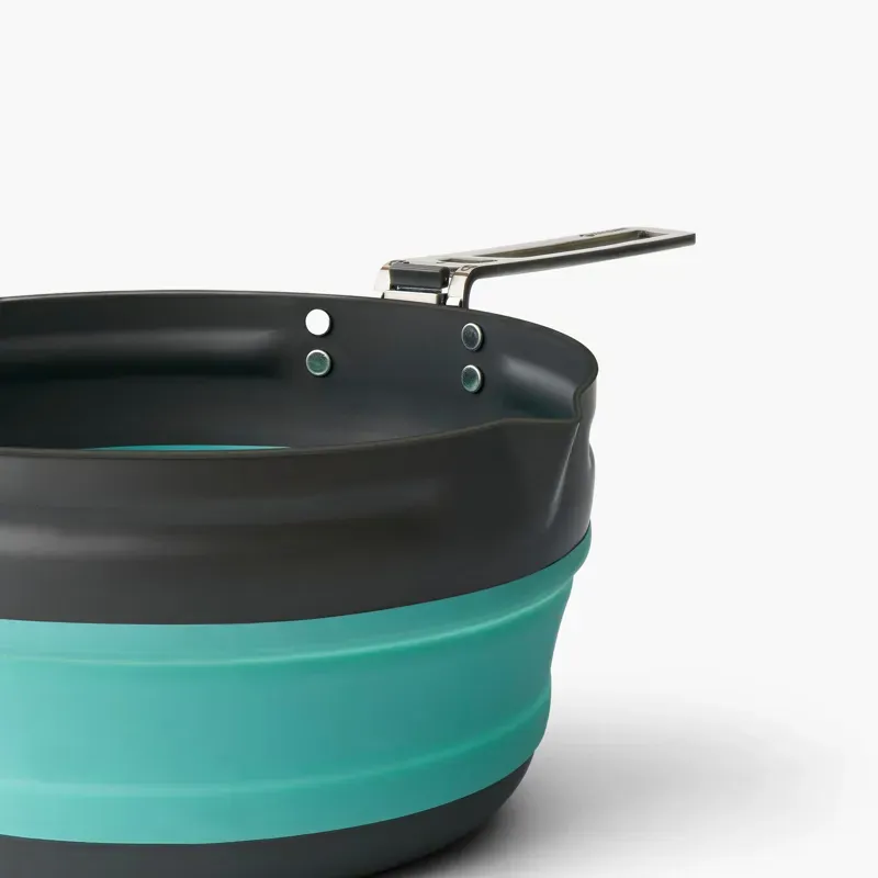 Sea To Summit Frontier UL Collapsible Pouring Pot 2.2L in Aqua Sea-2