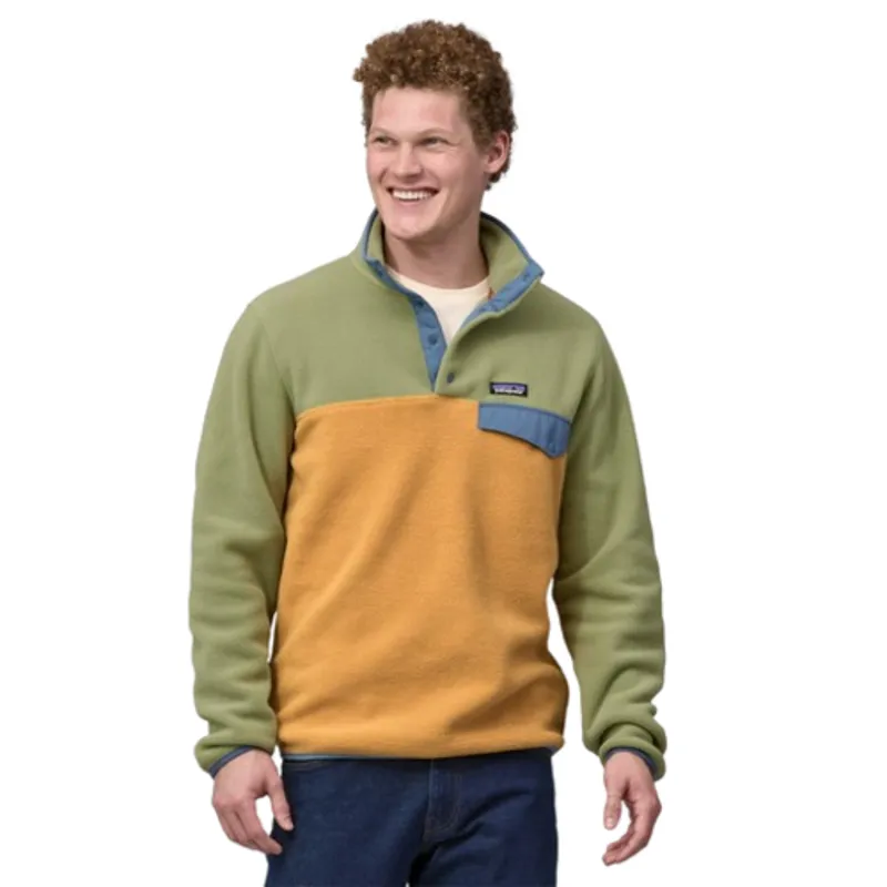 Patagonia Men s LW Synch Snap T Pullover in Pufferfish Gold