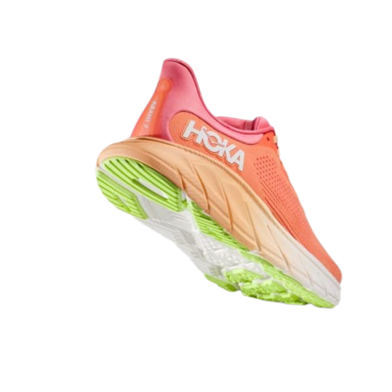 Hoka Womens Arahi 7 in Papaya / Coral-1