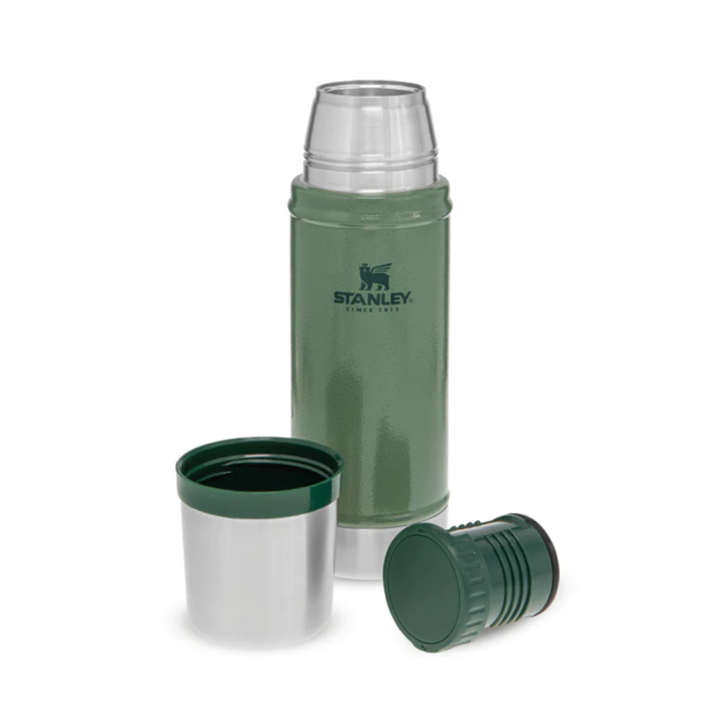 Stanley Classic Vacuum Bottle 473ml in Hammertone Green-2